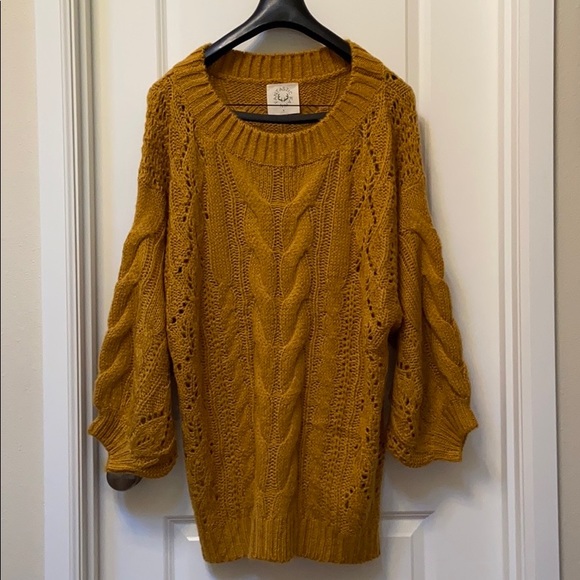 {NWOT}Oversized Chunky Knit Sweater - Picture 2 of 8